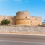Casa Minerva A *